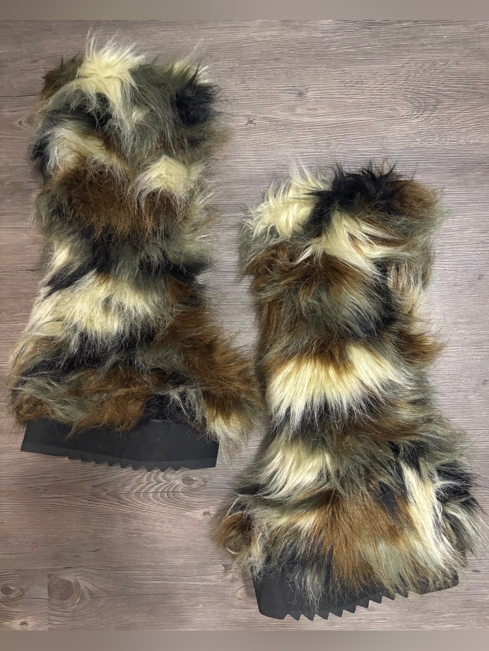 NWOB Dolls Kill / Current Mood Camo Liquid Rhythm Faux Fur Boots